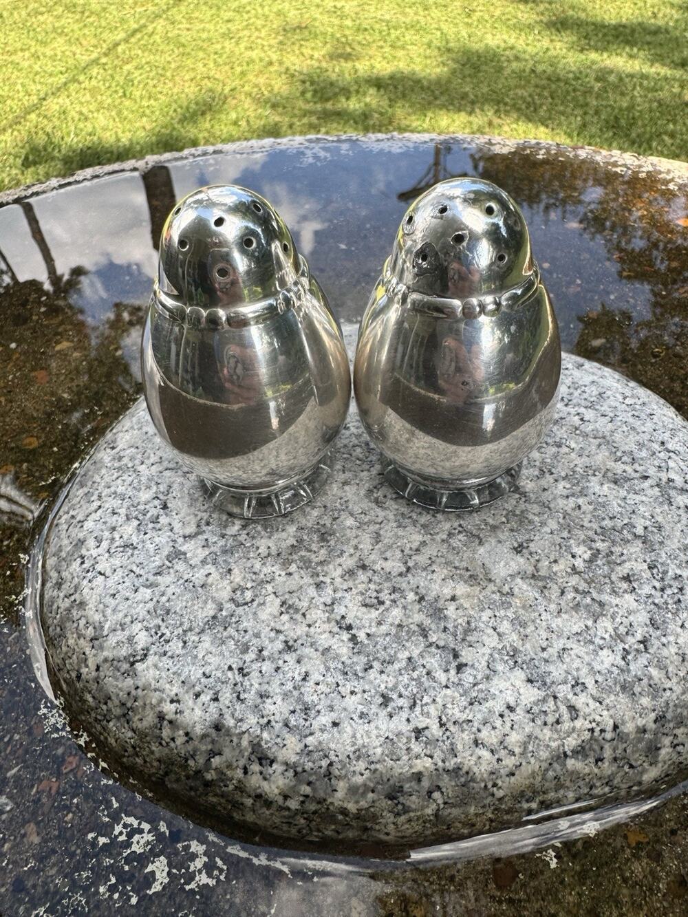 Vintage Silver Plated Salt and Pepper Shakers Set Egg Shaped Glass Insert
